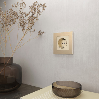 Рамка Aluminium шампань алюминий W0011711